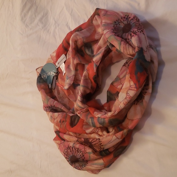 Tim Coffey scarf - Picture 5 of 8